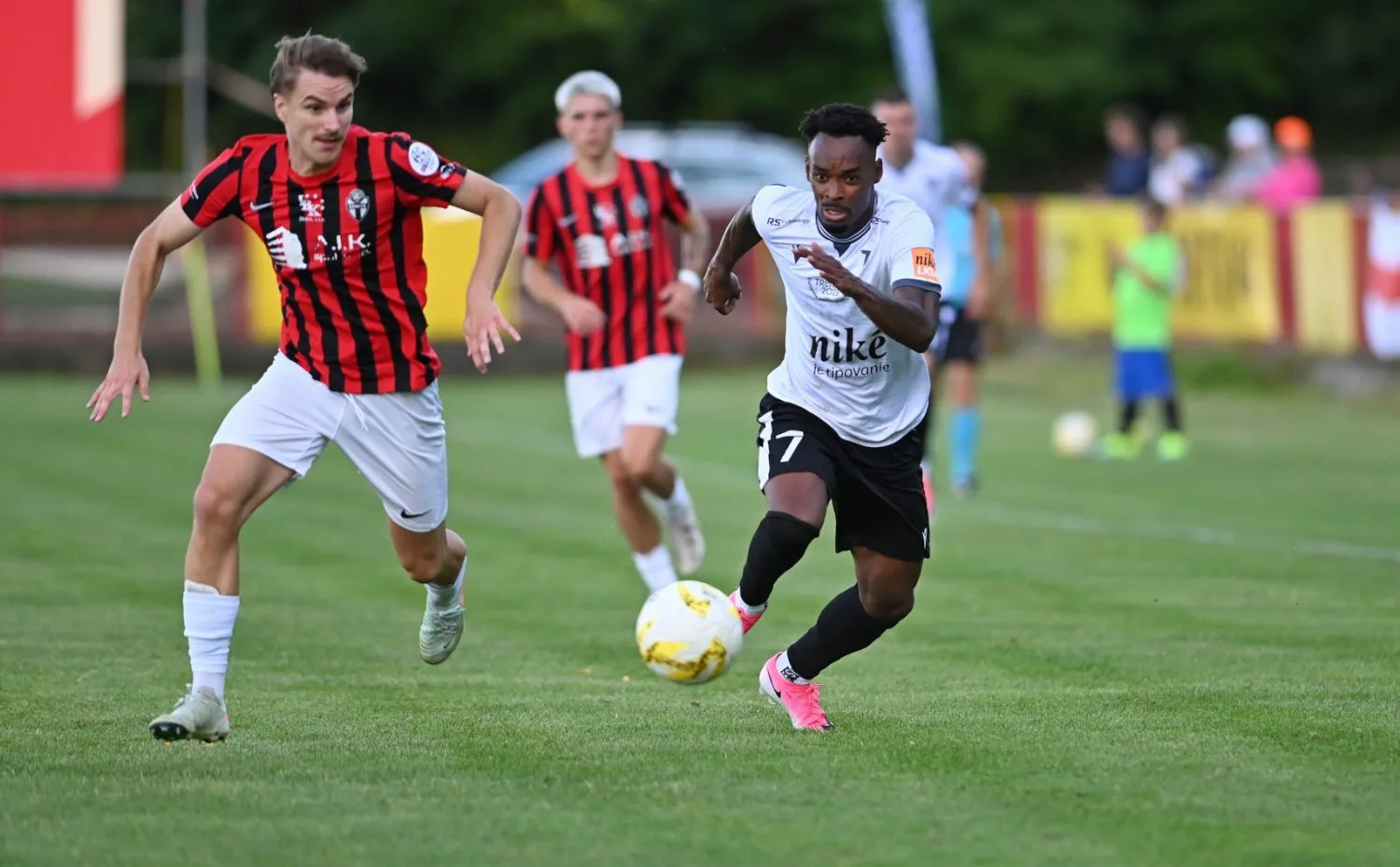 FCTV: zostrih najkrajších gólov mesiaca