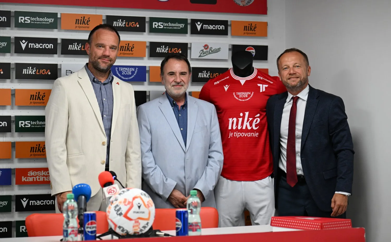 Rozhovor: „Chceme bojovať o najvyššie priečky“
